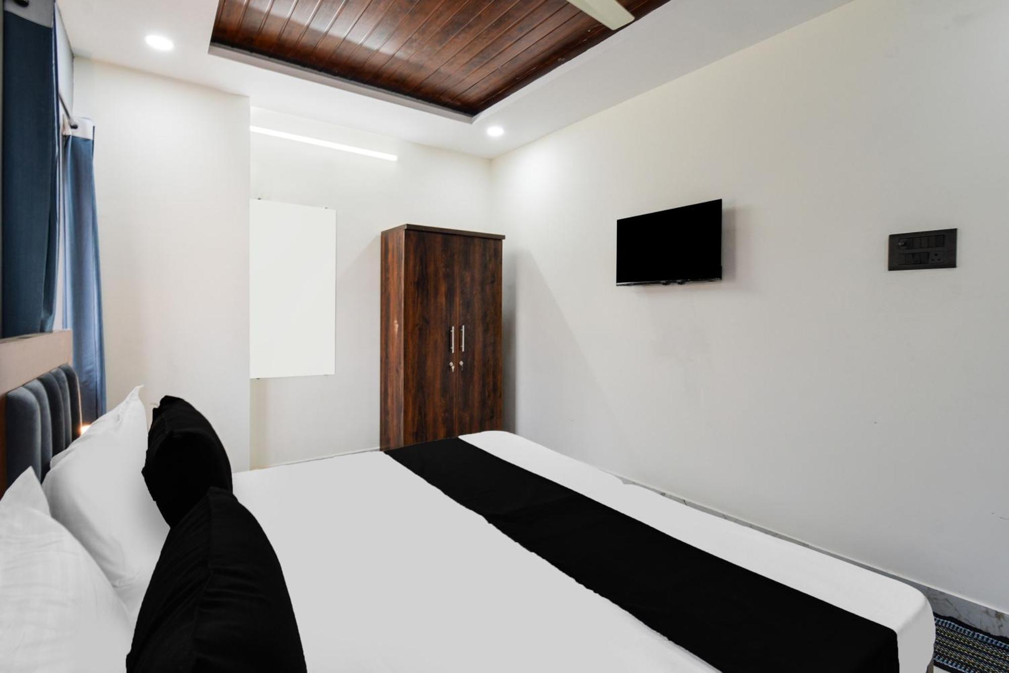 Hotel Super Collection O Gachibowli Phase - 1 Near Isb Esterno foto